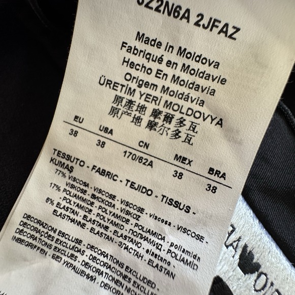 Emporio Armani Jersey Stretch Midi Pencil Skirt Size 2 Black Below Knee - Picture 10 of 16